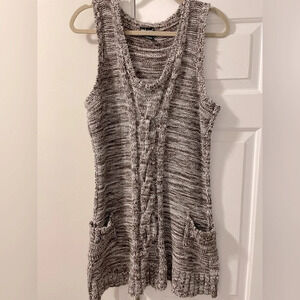 Wet Seal XL sweater mini dress sleeveless. V-neck w/front hip pockets, 100% knit